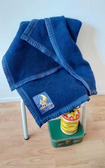Vintage baby dekentje,  acryl beschikbaar voor biedingen