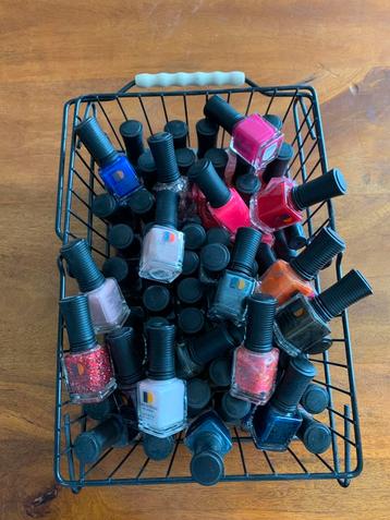 Nieuw Lechat Dare to Ware nagellak €2,- beschikbaar voor biedingen