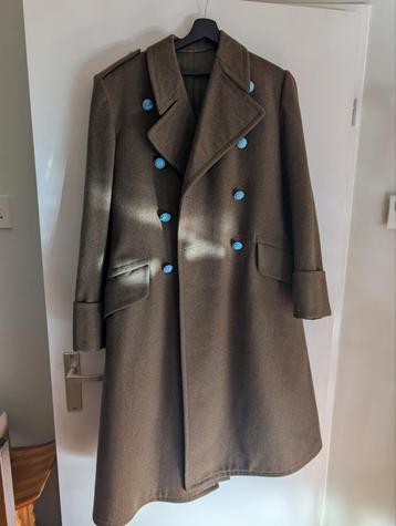 Vintage West-Duitse militaire Officiersmantel 1956 maat 46 beschikbaar voor biedingen