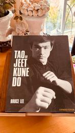 Tao of Jeet Kune Do - Bruce Lee, Vechtsport, Ophalen of Verzenden, Bruce Lee, Gelezen
