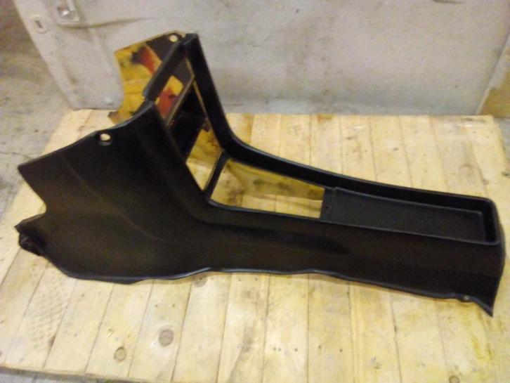 W114 W115 Mercedes middenconsole zwart, Auto-onderdelen, Interieur en Bekleding, Mercedes-Benz, Oldtimer onderdelen, Gebruikt