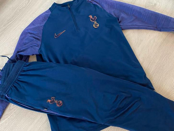 Tottenham Hotspur Retro Trainingspak - Maat M, Kleding | Heren, Sportkleding, Zo goed als nieuw, Voetbal, Maat 48/50 (M), Blauw