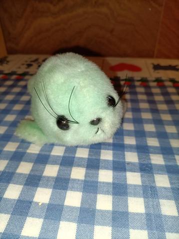 Oude groene zeehond knuffeltje 14 cm groot  beschikbaar voor biedingen