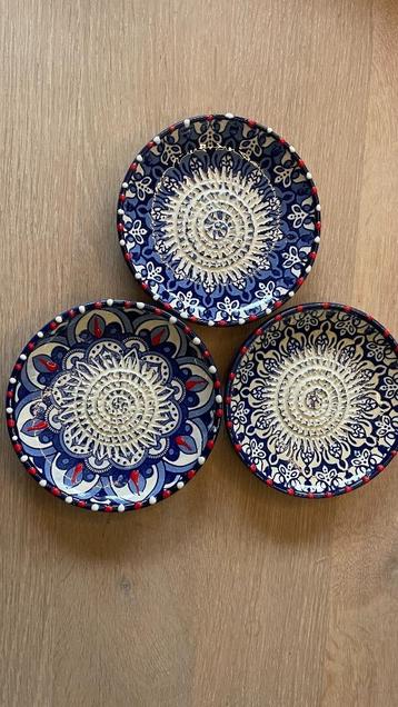 3 schaaltjes - nieuw beschikbaar voor biedingen
