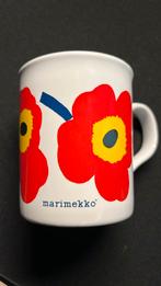 2x marimekko mokken met Unikko bloem, Huis en Inrichting, Keuken | Servies, Ophalen, Zo goed als nieuw