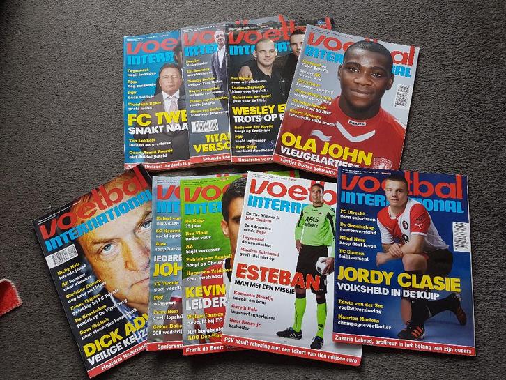 9x Voetbal International, Verzamelen, Sportartikelen en Voetbal, Zo goed als nieuw, Boek of Tijdschrift, Overige binnenlandse clubs