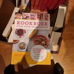 Kookboek voor de kleintjes, Hobby en Vrije tijd, Taarten en Cupcakes maken, Ophalen of Verzenden, Zo goed als nieuw