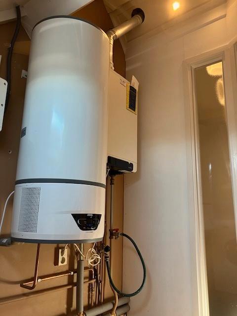 Doorstroomboiler ATAG Lydos Hybrid 100, Doe-het-zelf en Verbouw, Geisers en Boilers, Gebruikt, Boiler, 100 liter of meer, 3 t/m 5 jaar oud