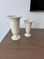 Wedgewood trompetvaas edme plain H 17 cm en H 22 cm, Ophalen, Overige kleuren, Aardewerk of Porselein, Zo goed als nieuw