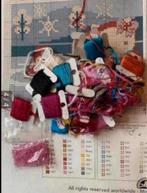 BORDUURPATRONEN HELLO KITTY DMC, Hobby en Vrije tijd, Borduren en Borduurmachines, Verzenden, Zo goed als nieuw, Handborduren