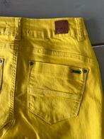 C.RO jeans geel, Kleding | Dames, Nieuw, C RO, Ophalen of Verzenden, W27 (confectie 34) of kleiner