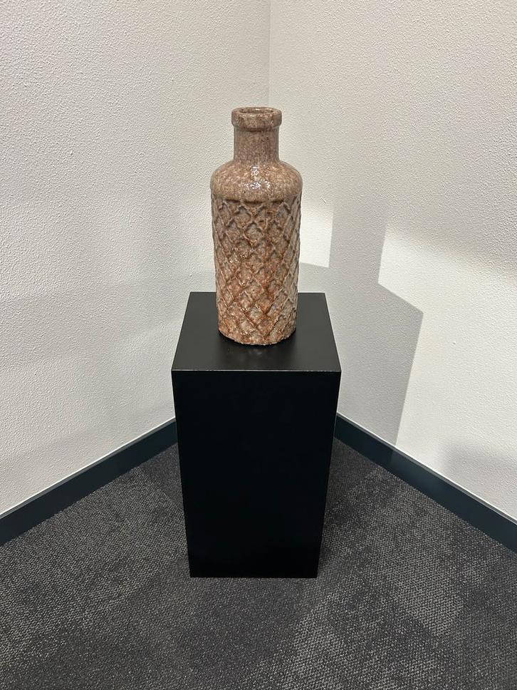 NIEUW - Zwarte Zuil / Sokkel 30x30x60 cm, Huis en Inrichting, Woonaccessoires | Zuilen en Pilaren, Nieuw, Ophalen