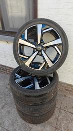 Originele nissan juke,x-trail,qashqai tekna 19 inch zomer, Auto-onderdelen, Gebruikt, Banden en Velgen, Ophalen, 19 inch