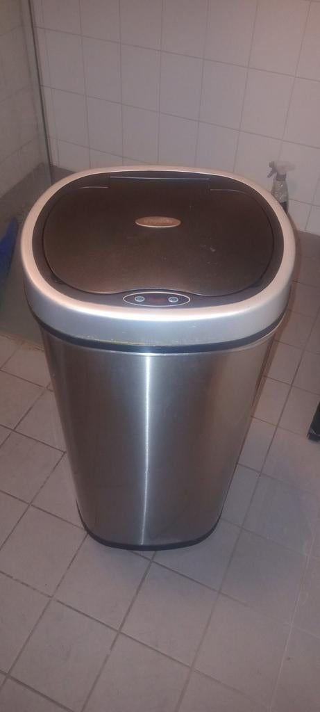 Prullenbak RVS 40lt met sensor klep  lifegood werkt op batri, 40 liter of meer, Ophalen of Verzenden, Zo goed als nieuw, Rvs