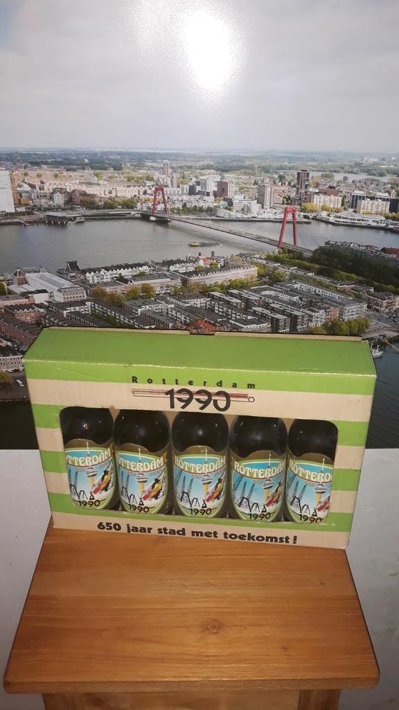 Zeldzame Rotterdam 1990 Bierflesjes - 650 Jaar Stad!, Verzamelen, Overige Verzamelen, Gebruikt, Ophalen