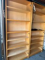 2 Grenen Billy boekenkasten van ikea en 3 witte deuren, Ophalen, Gebruikt