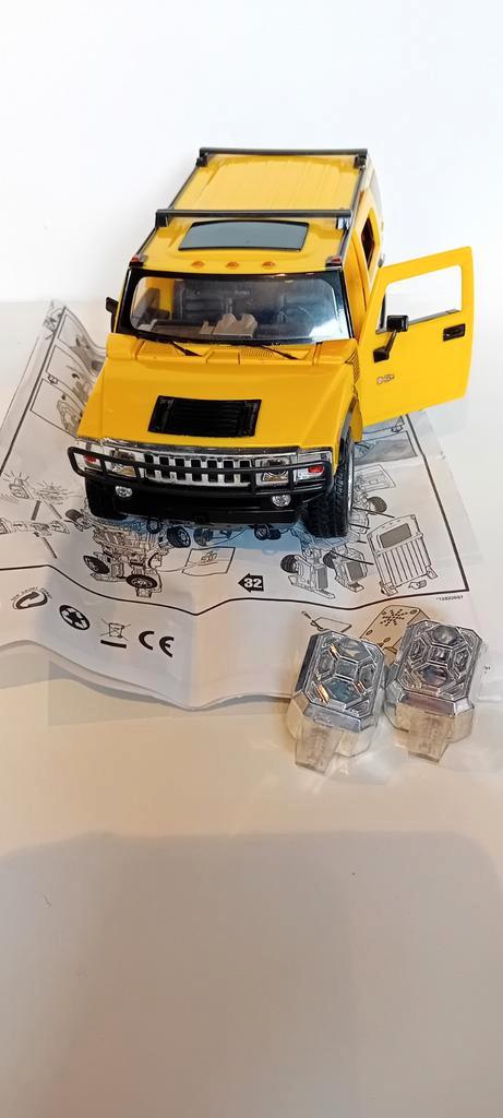 Hummer H2 Speelgoedauto met Robot Accessoires, Hobby en Vrije tijd, Modelauto's | 1:18, Gebruikt, Auto, Overige merken, Ophalen of Verzenden