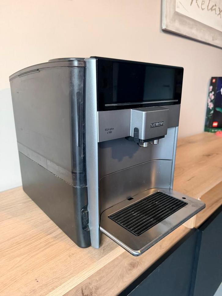 Siemens EQ.6 Plus S100 volautomatische koffiemachine, Witgoed en Apparatuur, Koffiezetapparaten, Koffiemachine, Ophalen of Verzenden