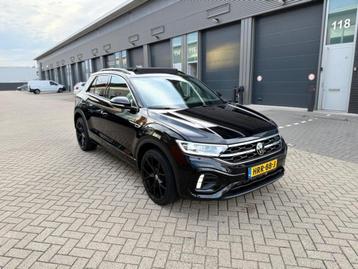 Volkswagen T-Roc 1.5 TSI R-line|Pano|trkhaak|Acc|cam beschikbaar voor biedingen