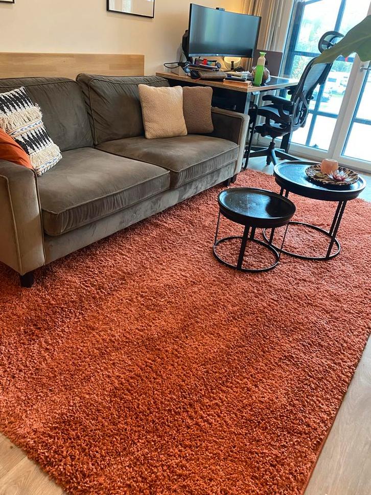 Mooie 2-zits bank (taupe/grijs) - Z.G.A.N., Huis en Inrichting, Stoffering | Tapijten en Kleden, Zo goed als nieuw, 150 tot 200 cm