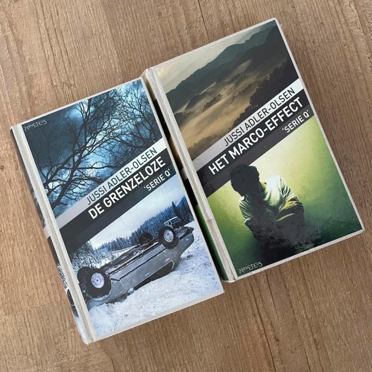 Jussi Adler-Olsen Serie Q - De Grenzeloze & Marco-Effect, Boeken, Detectives, Gelezen, Tv-bewerking, Ophalen of Verzenden