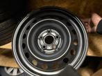 15inch set van 4 6J ET45 - Toyota Yaris 2020- 25 42611 K0170