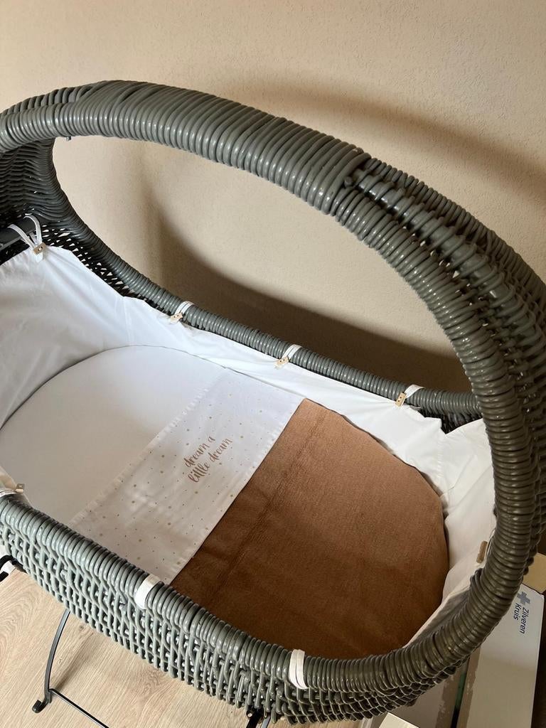 Mooie grijze Celine wieg, Zo goed als nieuw, Minder dan 140 cm, Minder dan 70 cm, Ophalen