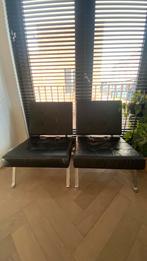 2 originele AP60 design loungechairs van leer, Huis en Inrichting, Ophalen, Gebruikt, Twee, Zwart