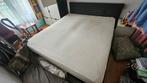 2 persoons bed 1.8m breed 2m lang en de achterkant 93cm hoog, Huis en Inrichting, Ophalen, Gebruikt, Bruin, Tweepersoons