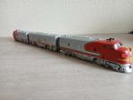 Athearn F7 A-B-A Santa Fé, Hobby en Vrije tijd, Modeltreinen | H0, Overige merken, Gelijkstroom, Overige typen, Ophalen of Verzenden