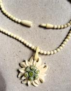 Vintage edelweiss ketting en oorbellen jaren 30/50, Ophalen of Verzenden, Overige materialen, Ketting