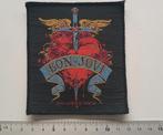 BON JOVI ZELDZAME VINTAGE HEART+ DAGGER 1992 PATCH 11, Verzamelen, Verzenden, Nieuw, Kleding