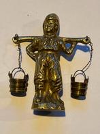 Koperen / messing Boer met melk Emmertjes, Antiek en Kunst, Kunst | Beelden en Houtsnijwerken, Ophalen of Verzenden