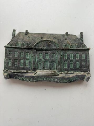 (F)Wandplaquette Kasteel Pietersheim Lanaken  reliëf beschikbaar voor biedingen