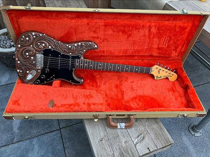 Fender Rhinestone Stratocaster 70s (serial number 3), Muziek en Instrumenten, Snaarinstrumenten | Gitaren | Elektrisch, Solid body