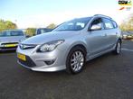 Hyundai I30 CW 1.6i i-Motion AUTOMAAT/ECC/LMV/TREKHAAK, Auto's, Euro 5, Stof, Gebruikt, 4 cilinders