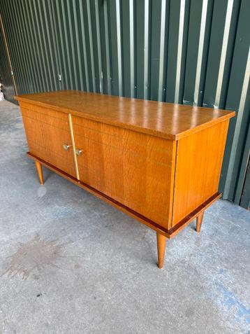 Vintage Kast Dressoir Lowboard | Tv Meubel Audio Meubel beschikbaar voor biedingen