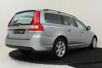 Volvo V70 T4 AUT. NORDIC+ -ADAP.XENON|RTI|VERW.VOORSTOELEN|S, 4 cilinders, 1600 kg, Zilver of Grijs, 83 €/maand