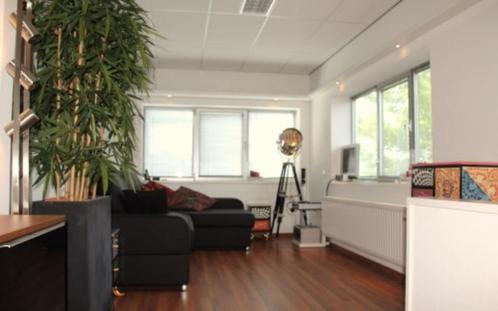 Lux Gemeubileerd en Gestoffeerd Appartement / Studio, Huizen en Kamers, Kamers te huur, Rotterdam, 50 m² of meer