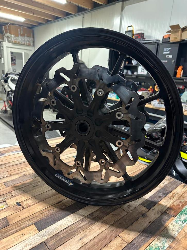 OZ Braking Voorwiel velg voorvelg GSXR 600-750/1000, Motoren, Onderdelen | Overige, Gebruikt, Ophalen of Verzenden