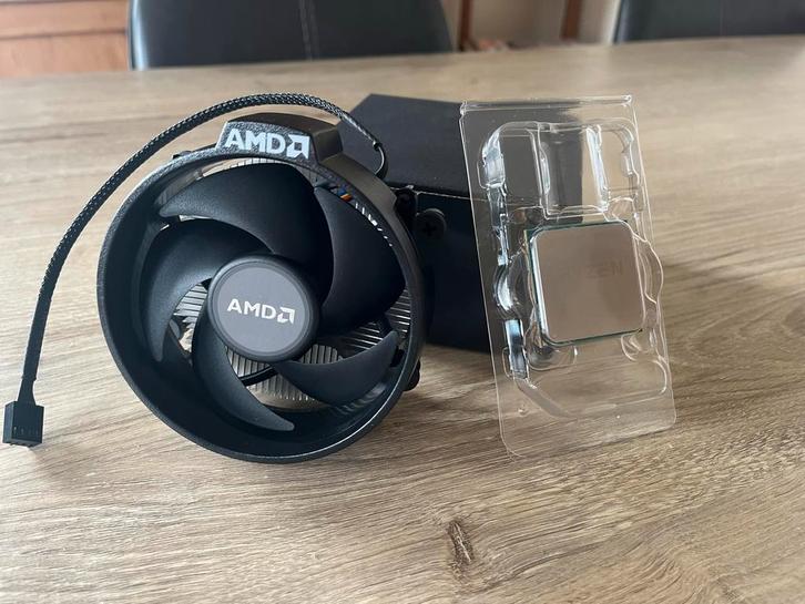AMD Ryzen 5 2600 CPU, Computers en Software, Processors, Zo goed als nieuw, 6-core, 3 tot 4 Ghz, Ophalen of Verzenden