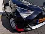 Toyota Aygo 1.0 VVT-i x-play Camera CarPlay! Inruil mogelijk, Voorwielaandrijving, Stof, Gebruikt, 4 stoelen
