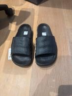 Adidas Adilette 22 Slippers - Maat 43 - Zwart, Kleding | Heren, Schoenen, Ophalen of Verzenden, Nieuw, Zwart, Slippers