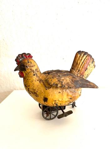 Antieke Blikken Kip Gunthermann begin 1900 beschikbaar voor biedingen