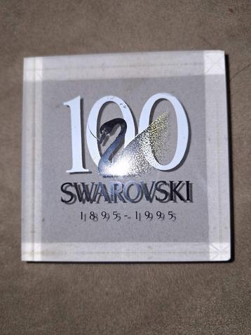 Swarovski 1895-1995 Perspex Plaque beschikbaar voor biedingen