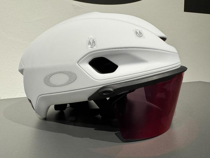 Oakley helm ARO 7 Road, Fietsen en Brommers, Fietsaccessoires | Fietshelmen, Nieuw, Heer of Dame, M, Ophalen of Verzenden