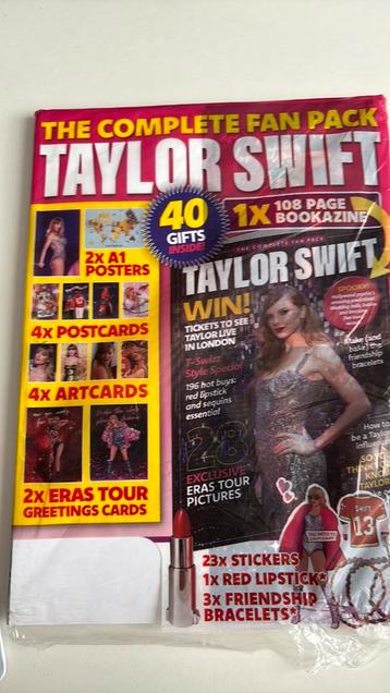 Taylor Swift wandbord Eras tour en tijdschrift met posters beschikbaar voor biedingen