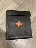 sanitater tas in ersatz, Verzamelen, Militaria | Tweede Wereldoorlog, Verzenden, Nederland, Overige typen