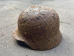 Duitse m40 helm bodemvondst, Ophalen of Verzenden