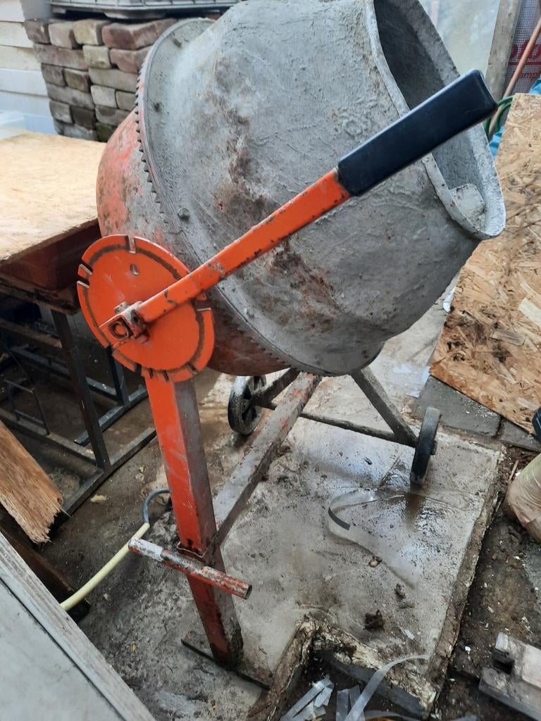 Goeie betonmolen, Doe-het-zelf en Verbouw, Betonmolens, Ophalen